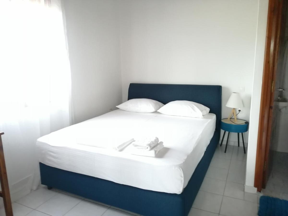 Areti Apartment Afra ภายนอก รูปภาพ