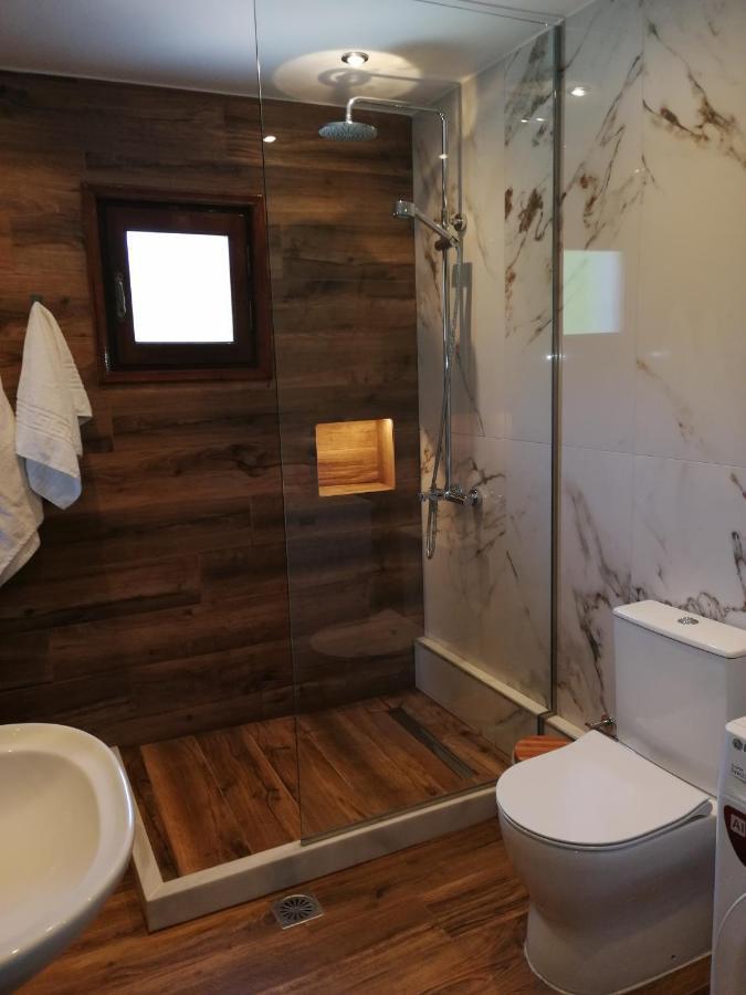 Areti Apartment Afra ภายนอก รูปภาพ